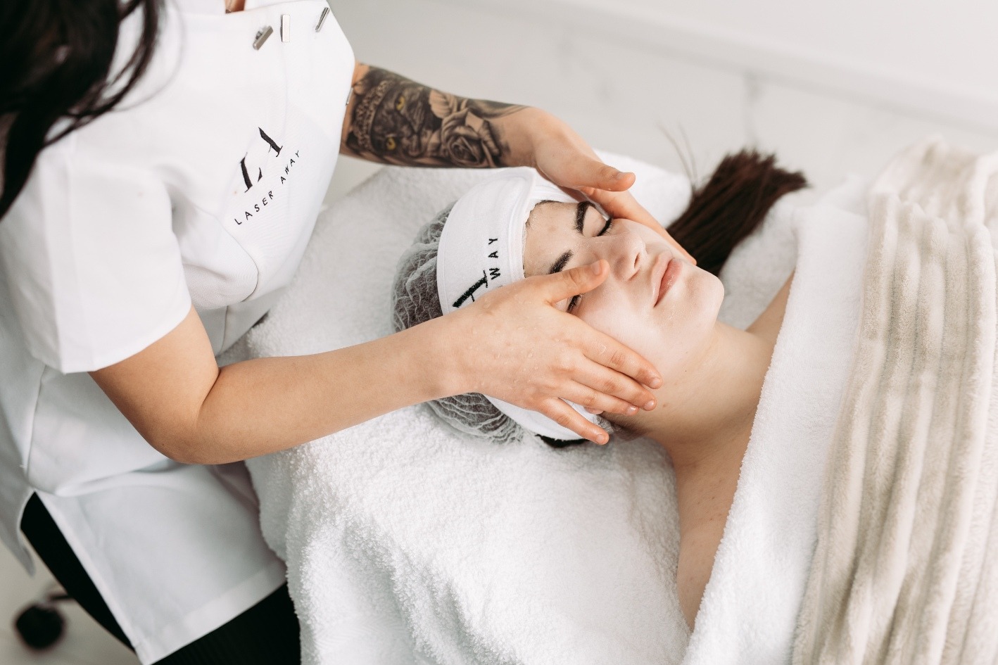 Laser Away Clinic Laser Away clinic